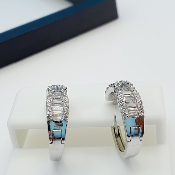 "925 Sterling Silver Cubic Zirconia Earrings, UU1P6A6147 - Picture 7 of 11